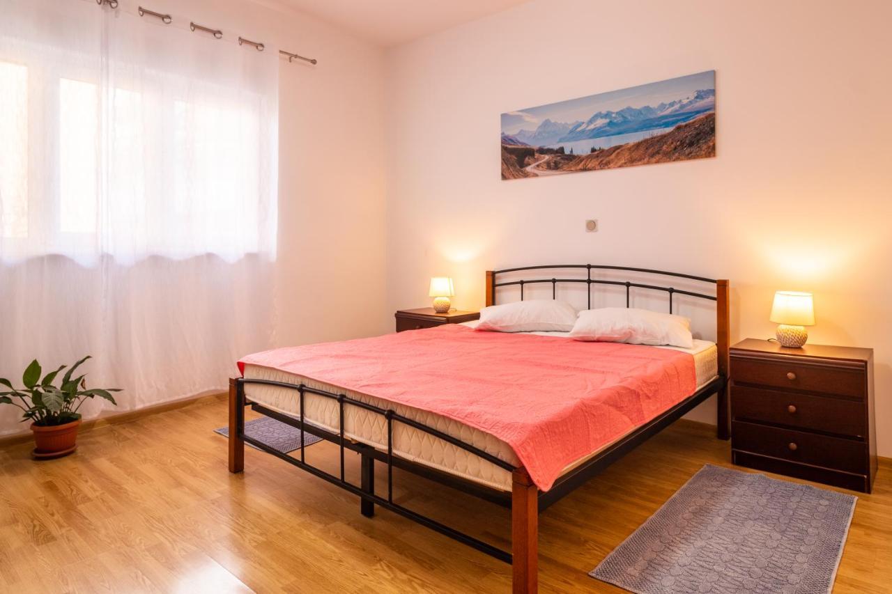 Apartments Mihael Σπλιτ Εξωτερικό φωτογραφία