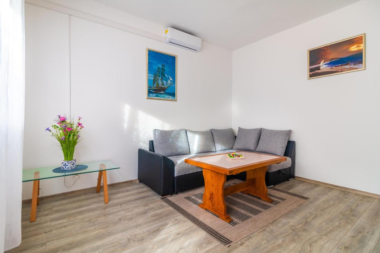 Apartments Mihael Σπλιτ Εξωτερικό φωτογραφία