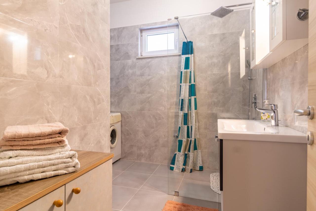 Apartments Mihael Σπλιτ Εξωτερικό φωτογραφία