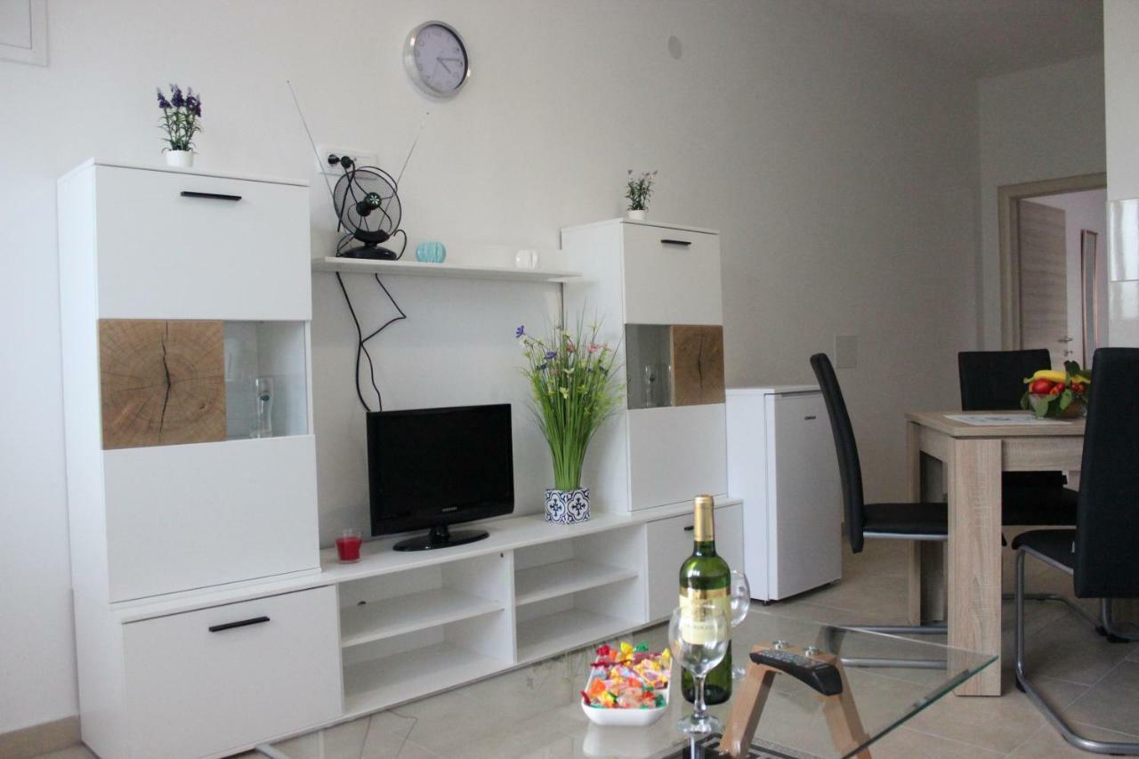 Apartments Mihael Σπλιτ Εξωτερικό φωτογραφία