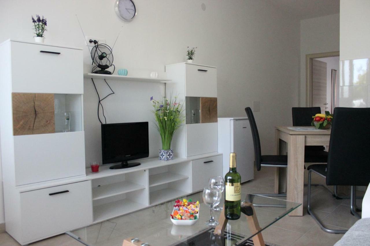 Apartments Mihael Σπλιτ Εξωτερικό φωτογραφία